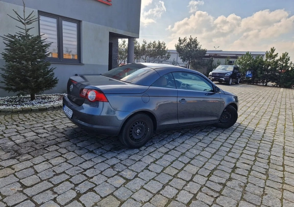 Volkswagen Eos cena 30900 przebieg: 146000, rok produkcji 2008 z Siewierz małe 172